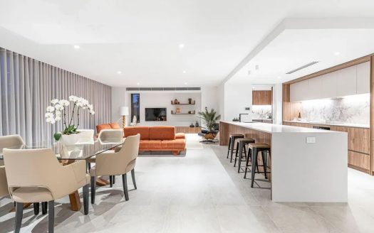 Luxury Living In South Perth
