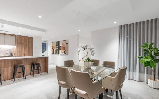 Luxury Living In South Perth