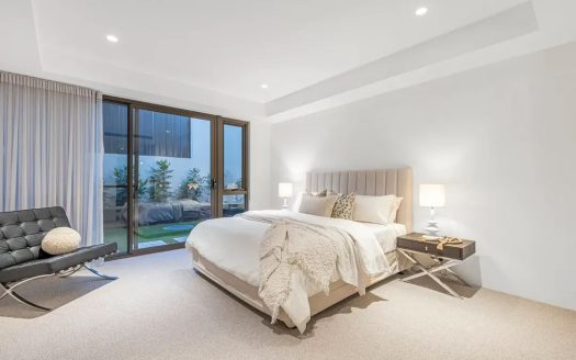 Luxury Living In South Perth