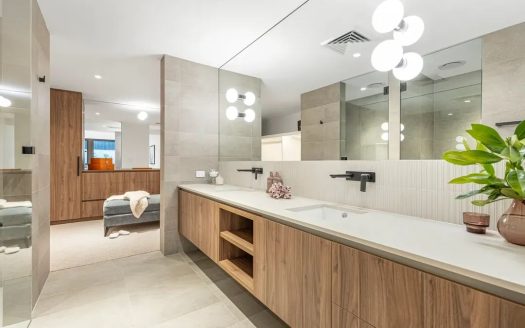 Luxury Living In South Perth