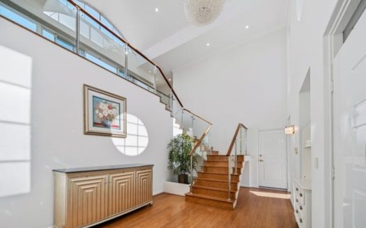 (5 x 3 x 4) Berndt Grove, Winthrop